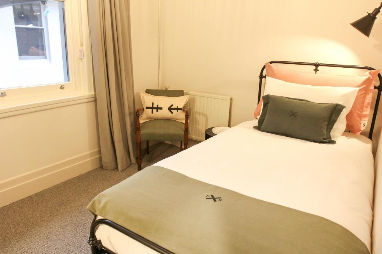 Alpine Hotel, Eat Drink Sleep واربورتون المظهر الخارجي الصورة